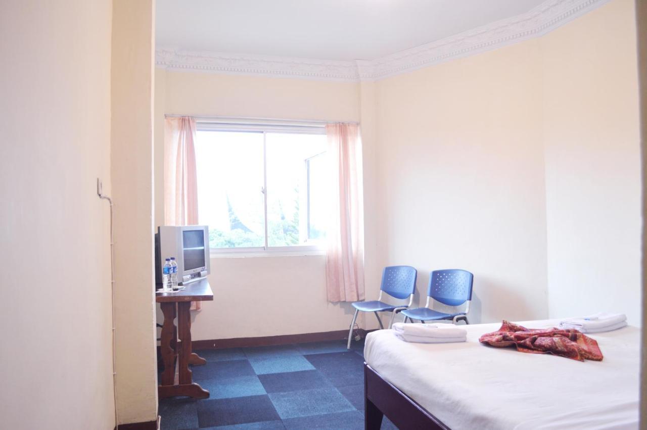 Hotel Yuriko Bukittinggi Exterior foto