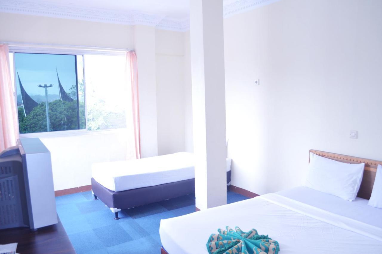 Hotel Yuriko Bukittinggi Exterior foto
